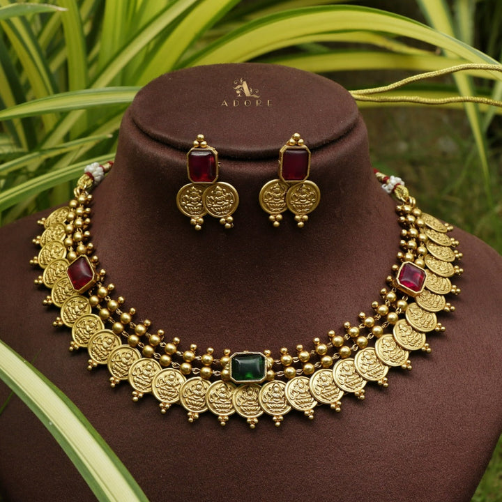 Sumantra Kashi Neckpiece With Earring