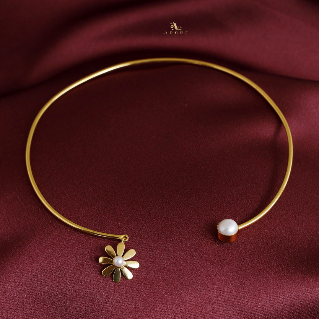 Midhila Pearl Open Neck Cuff
