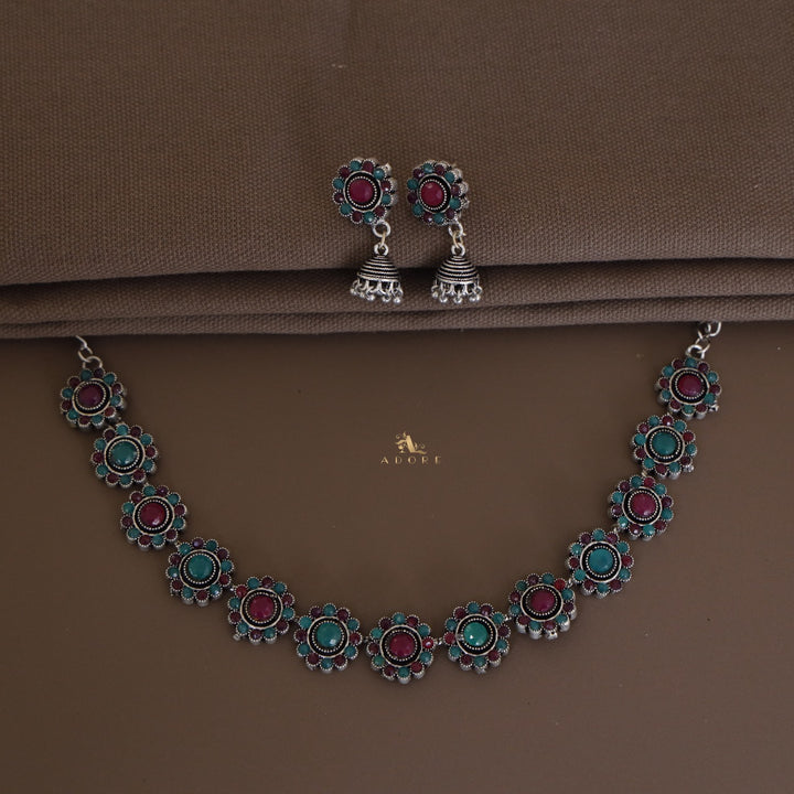 Hemanta Flower Neckpiece With Earring