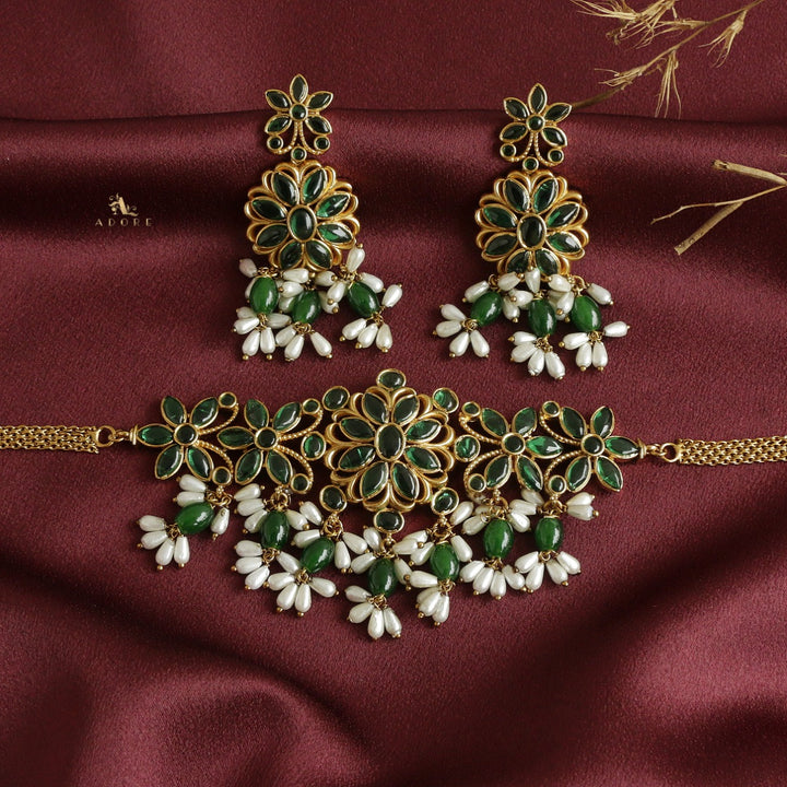 Neeraga Choker With Earring