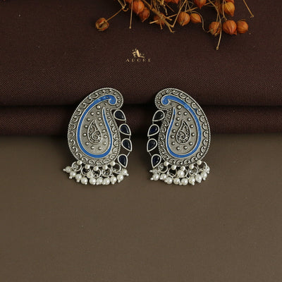 Vidhupa Pearl Earring