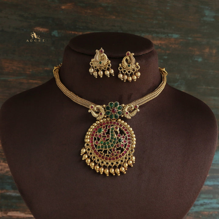 Trishira Choker With Earring