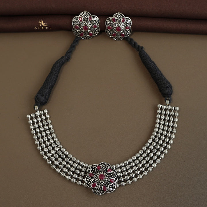 Vance Choker With Earring