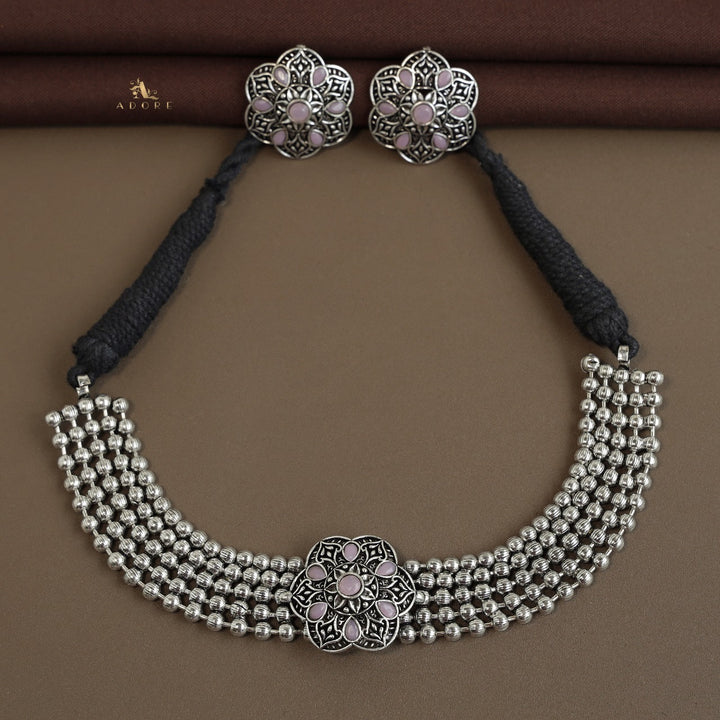 Vance Choker With Earring
