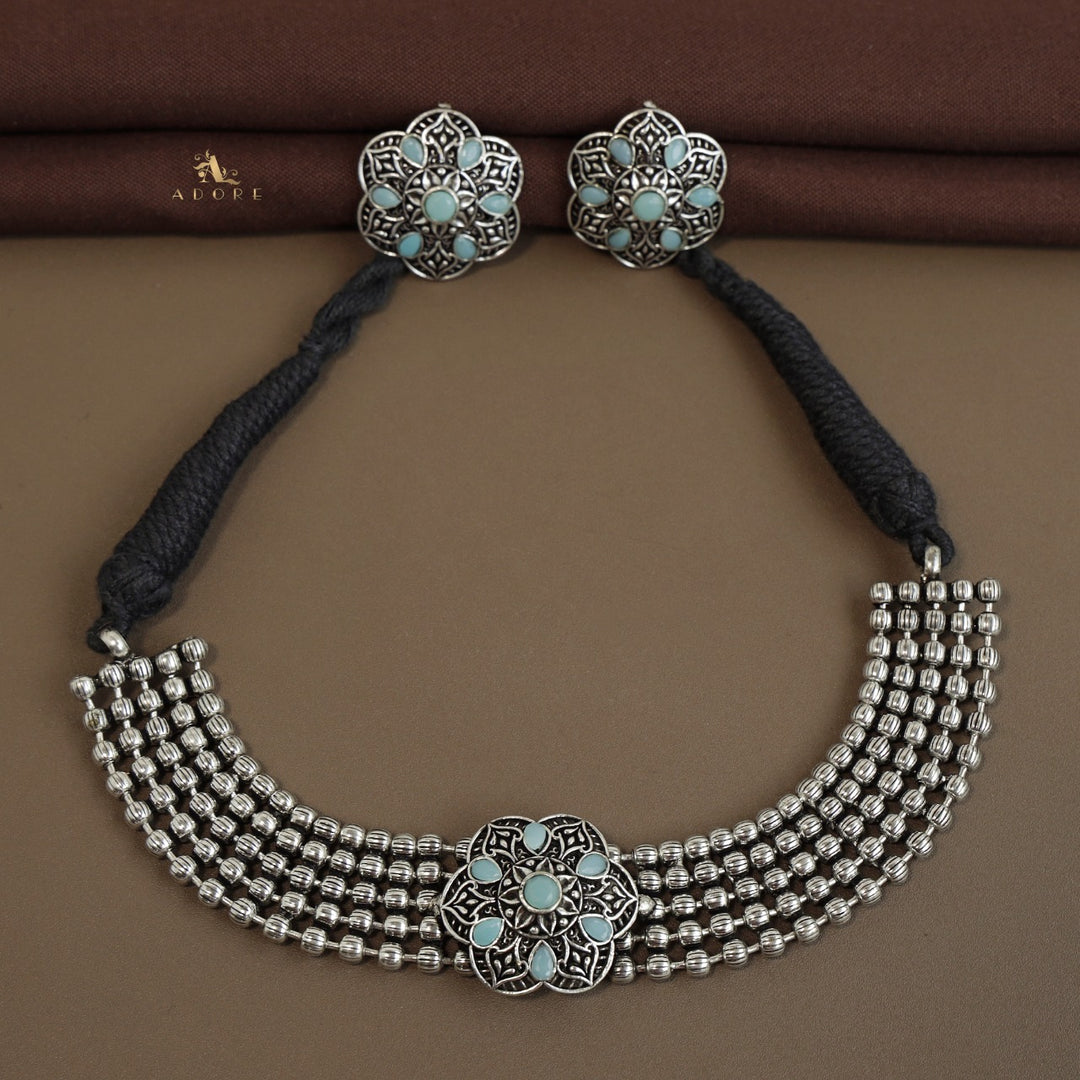 Vance Choker With Earring