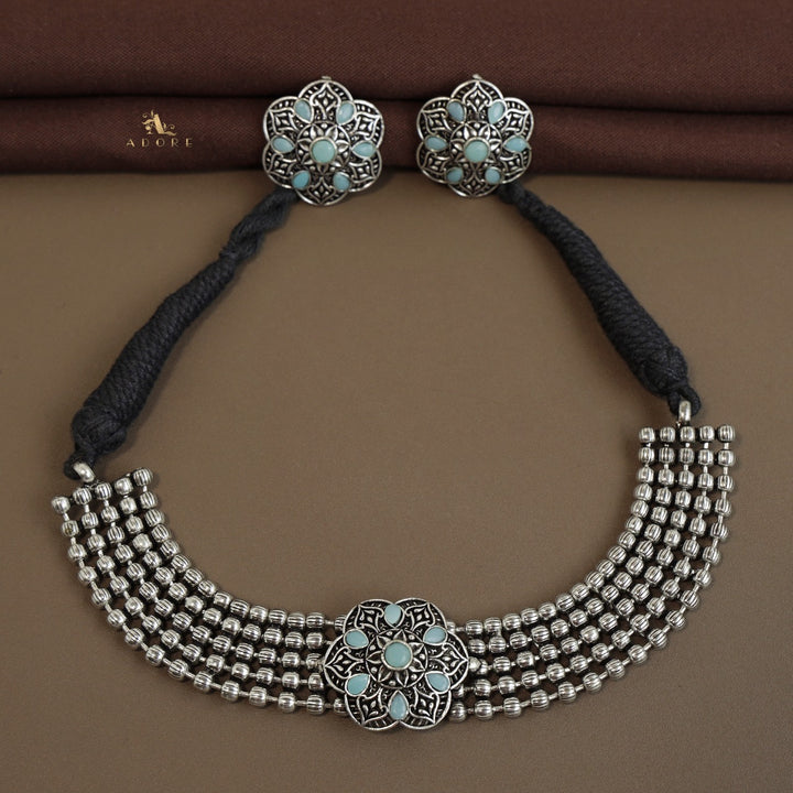 Vance Choker With Earring