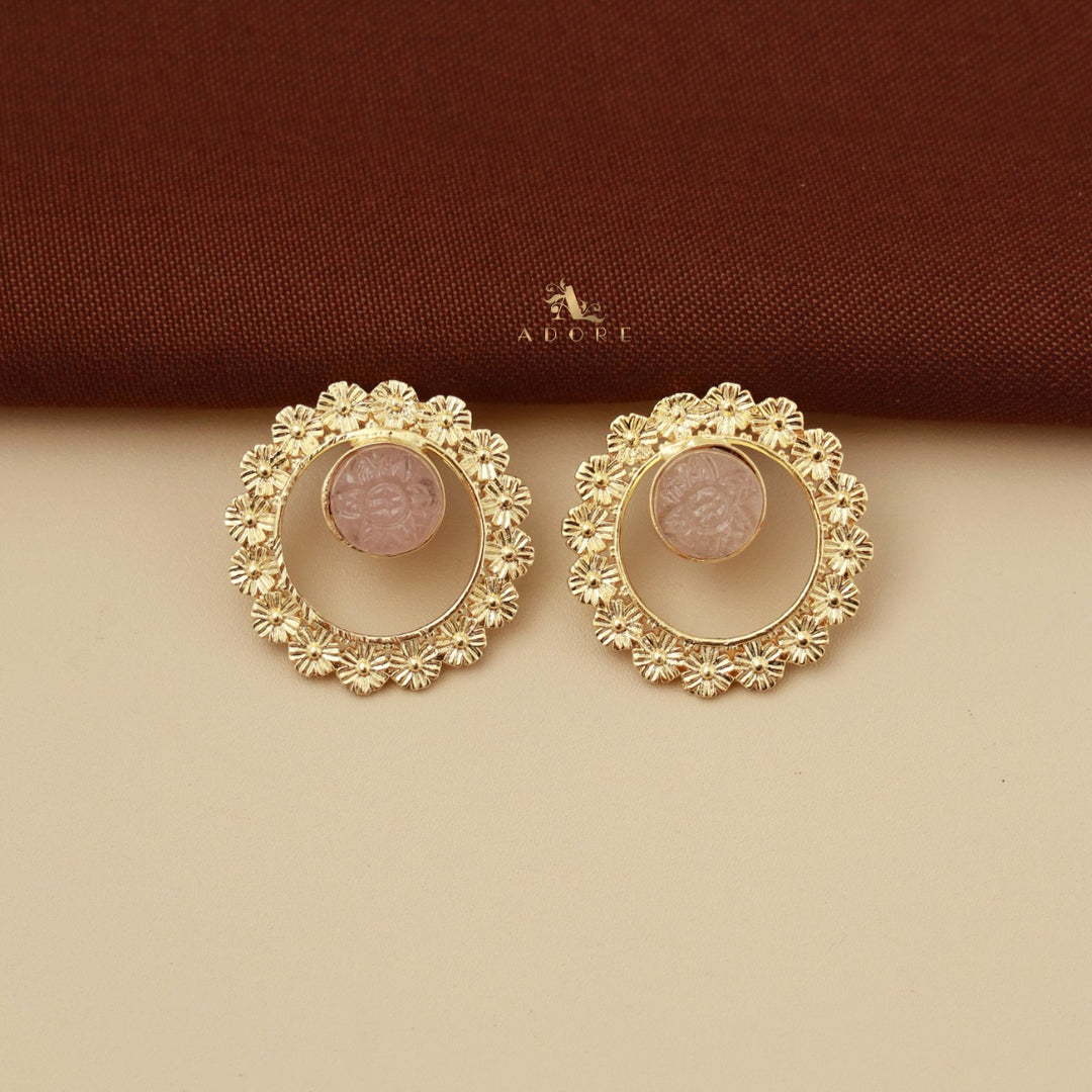 Golden Sanvi Carved Earring