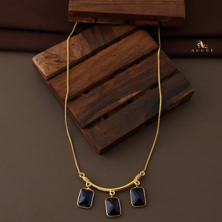 Amba 3 Glossy Rectangular Neckpiece