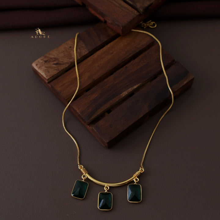 Amba 3 Glossy Rectangular Neckpiece