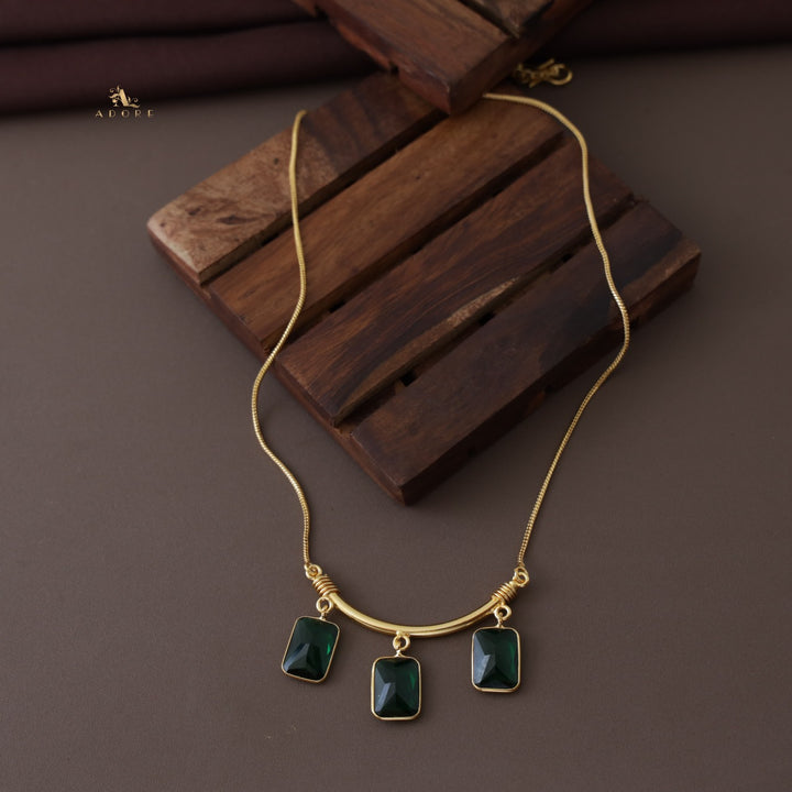 Amba 3 Glossy Rectangular Neckpiece
