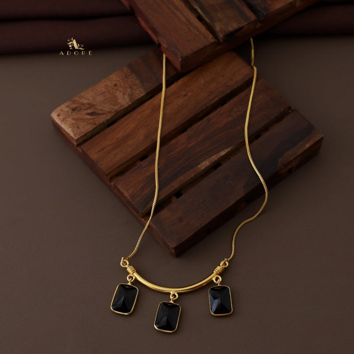Amba 3 Glossy Rectangular Neckpiece