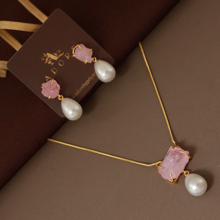 Jaime Dyed Stone Pearl Neckpiece With Earring