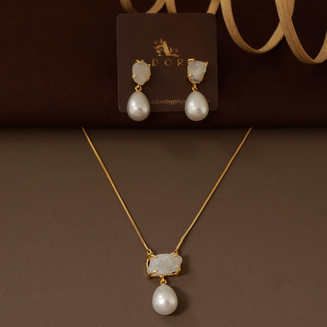 Jaime Dyed Stone Pearl Neckpiece With Earring