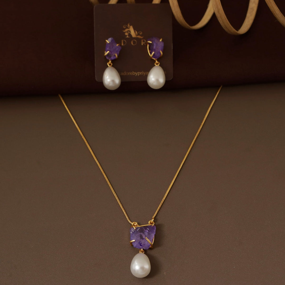 Jaime Dyed Stone Pearl Neckpiece With Earring