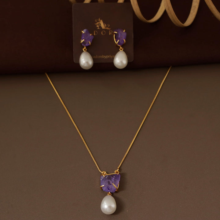 Jaime Dyed Stone Pearl Neckpiece With Earring