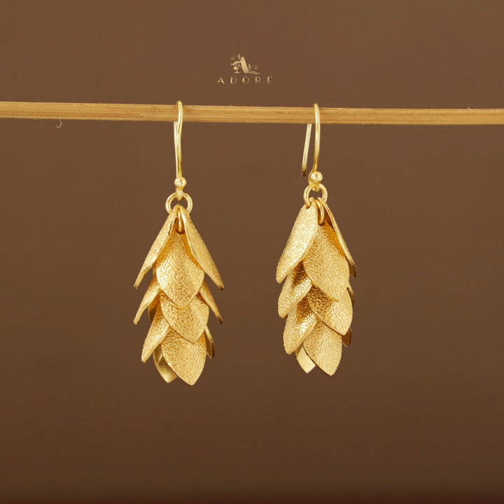 Golden Leafy Bunch Drop