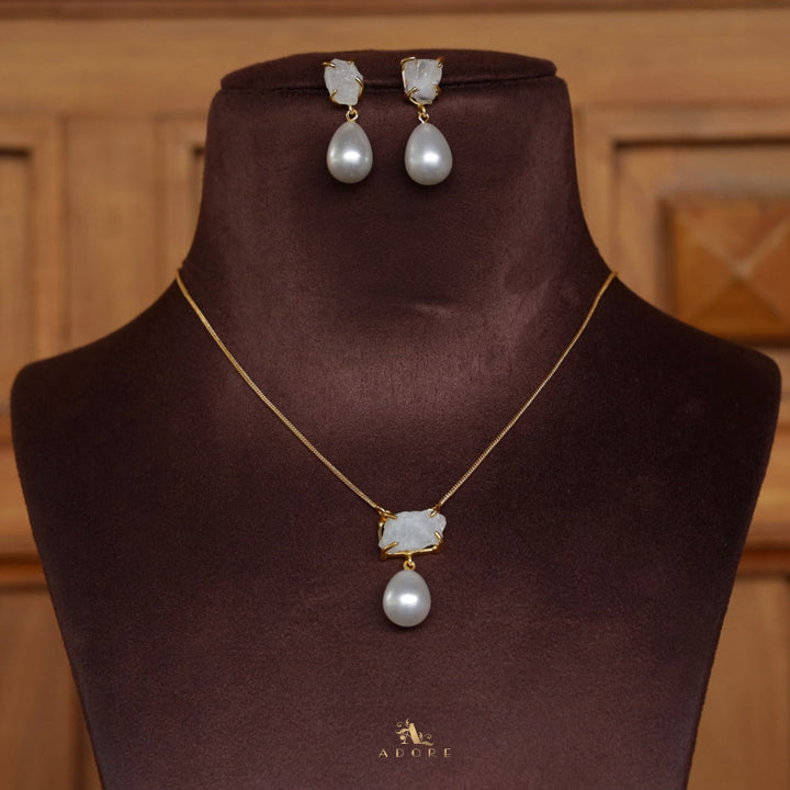 Jaime Dyed Stone Pearl Neckpiece With Earring