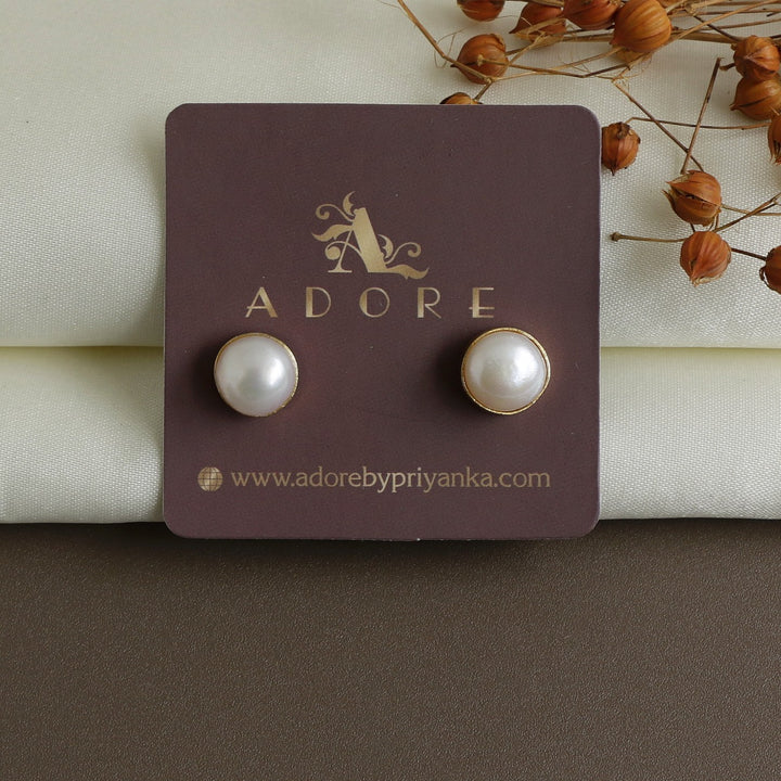 Hafa Tri Pearl Neckpiece With Stud