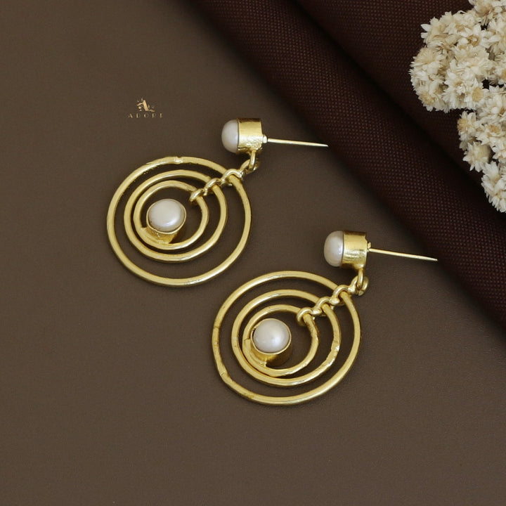 Raina Circles Pearl Earring