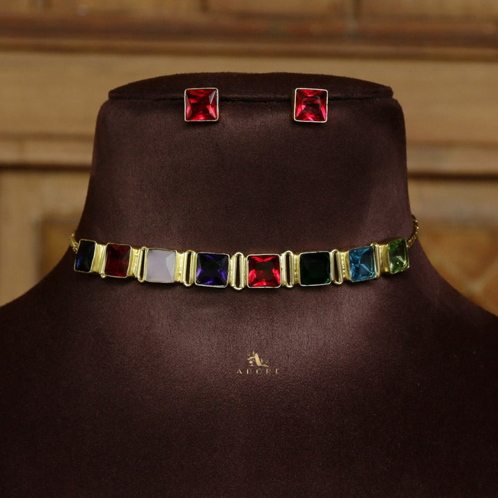 Volga Eighten Glossy Square Choker With Stud