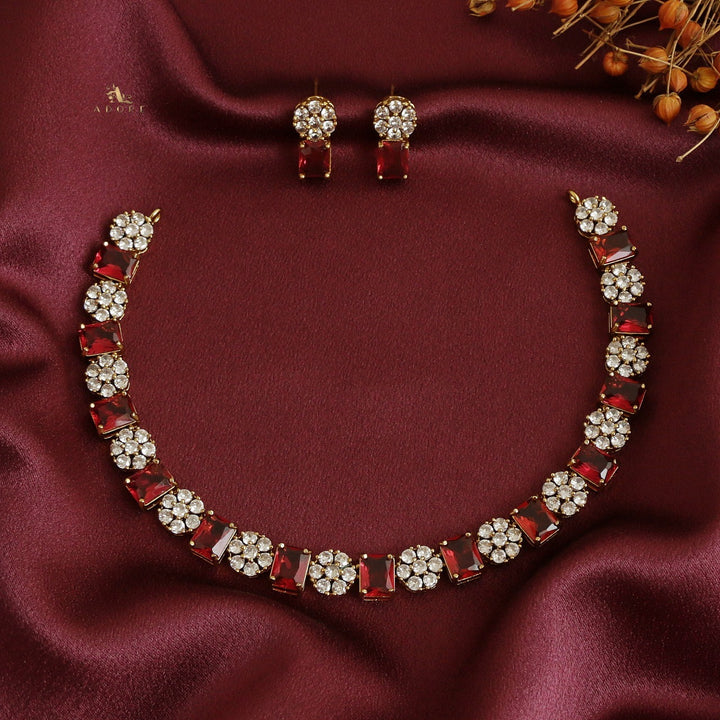 Rishabha Neckpiece With Earring