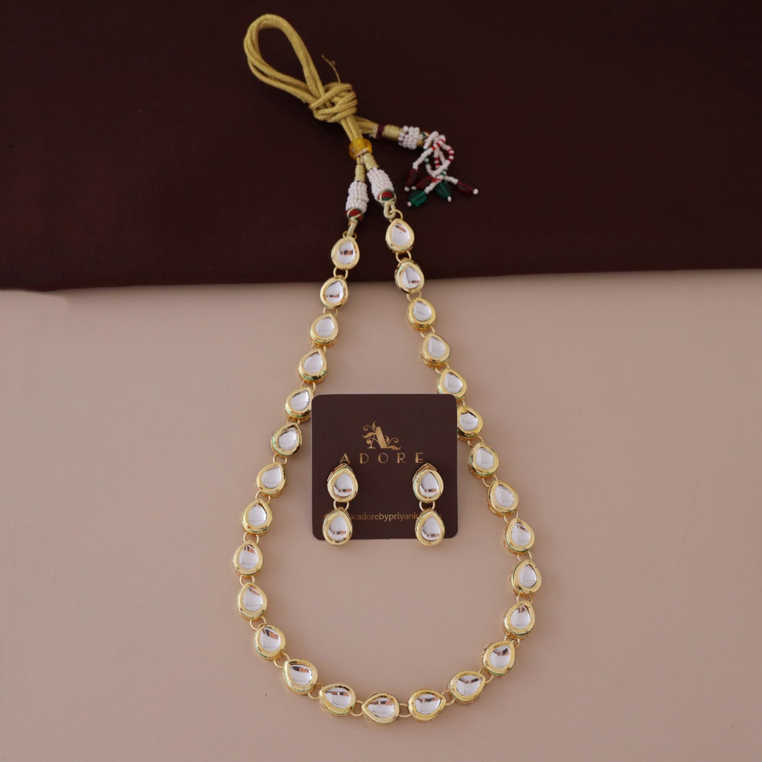 Pakshini Kundan Neckpiece With Earring