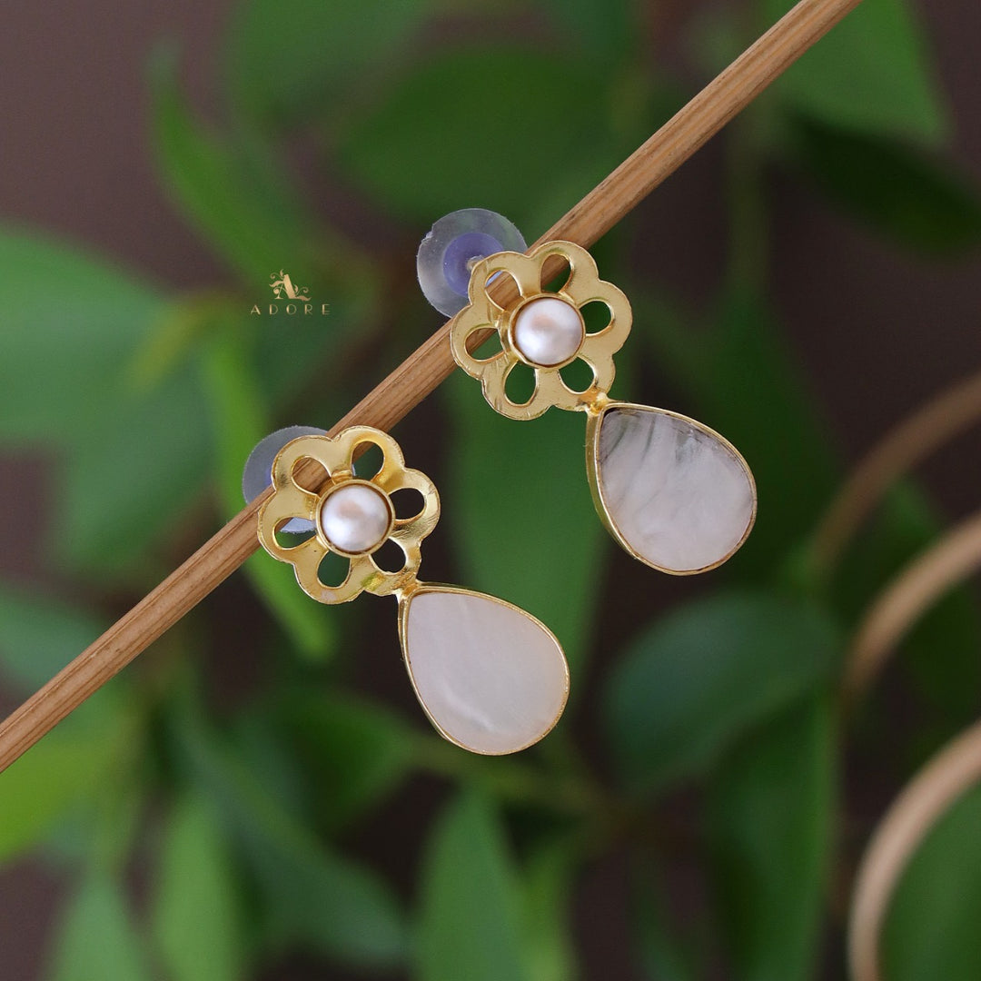 Golden Flower Pearl + MOP Drop Earring