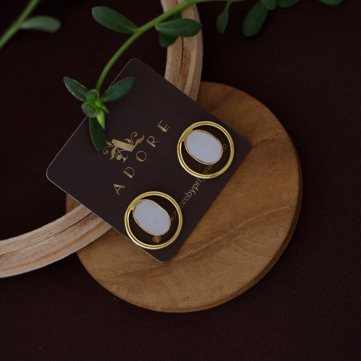Chord 1 Circle MOP Earring