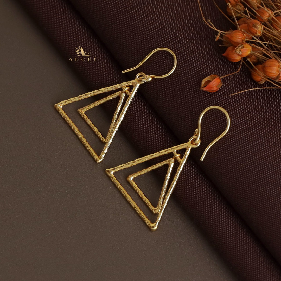 Dual Textured Triangle Drop