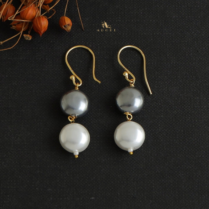 Premium Pearl Earrings