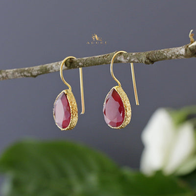 Golden Amarylla Glossy Drop