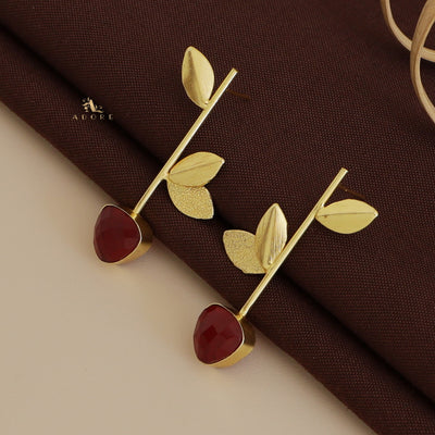 Glossy Milva Leafy Stem Earring