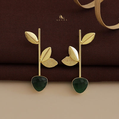 Glossy Milva Leafy Stem Earring