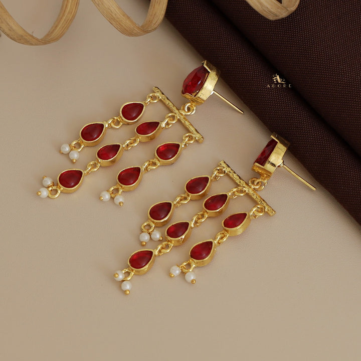 Deya Glossy Drop Pearl Earring