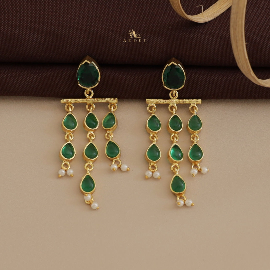 Deya Glossy Drop Pearl Earring