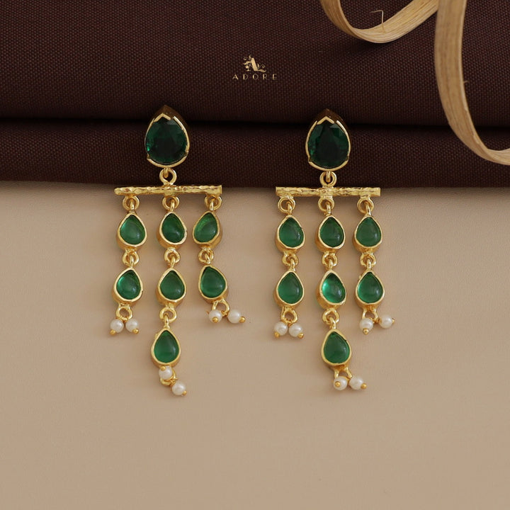 Deya Glossy Drop Pearl Earring