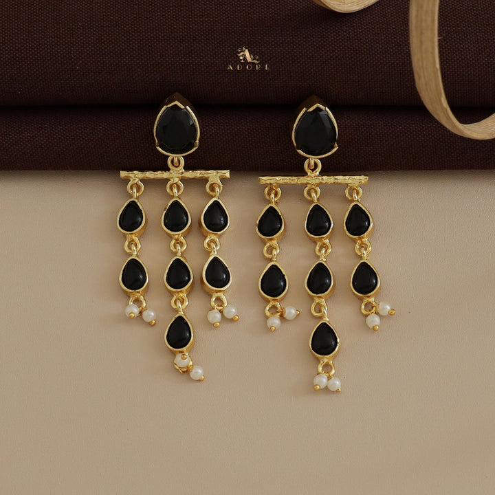 Deya Glossy Drop Pearl Earring
