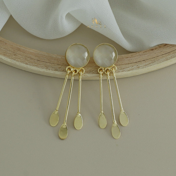 Shonika 3 Pendulum Earring