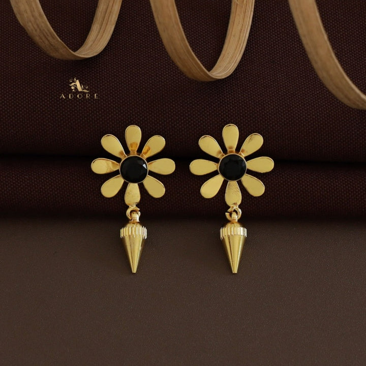 Midhila Golden Bud Earring