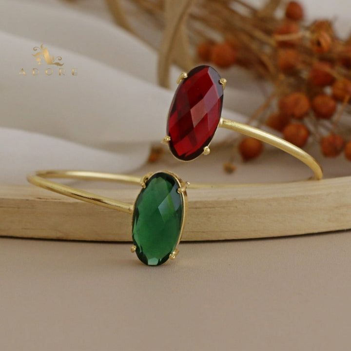 Omera Oval Glossy Bangle