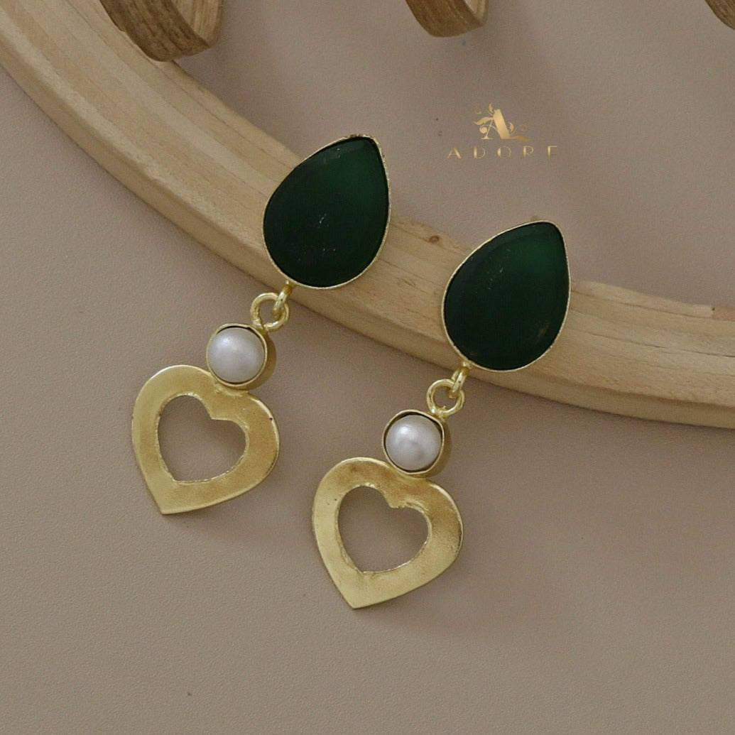 Endora Heart Pearl Earring