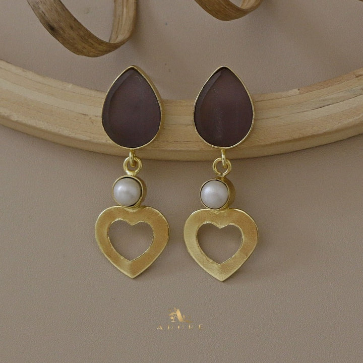 Endora Heart Pearl Earring