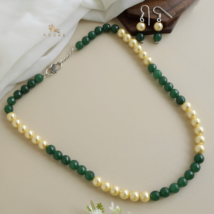 Orbia Pearl Single Layer Neckpiece With Earring