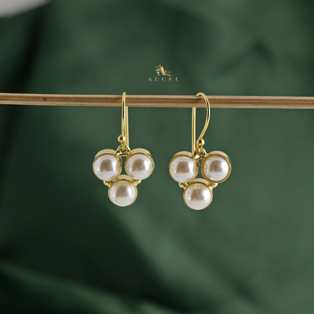 Marlowe Tri Pearl Drop