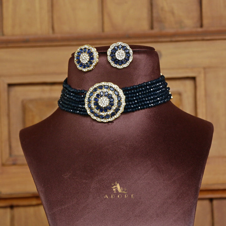 Darmika Choker With Earring