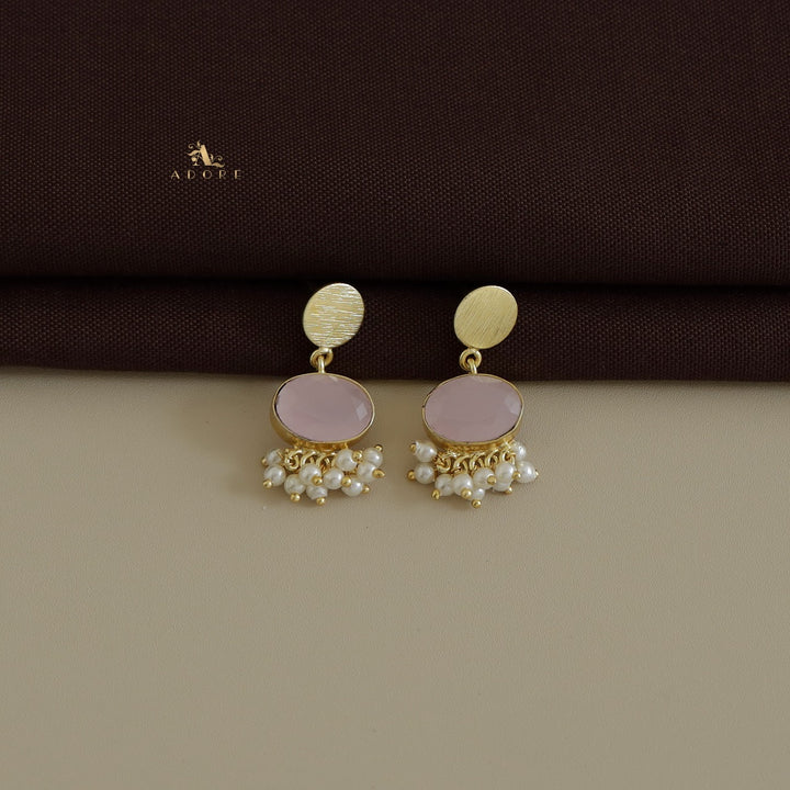 Oval Tove Cluster Pearl Earring