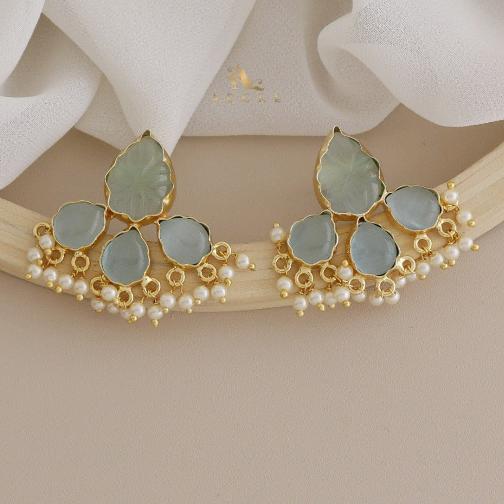 Minzara Cluster Pearl Earring