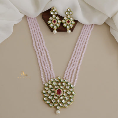 Rigveya Kundan Neckpiece With Earring