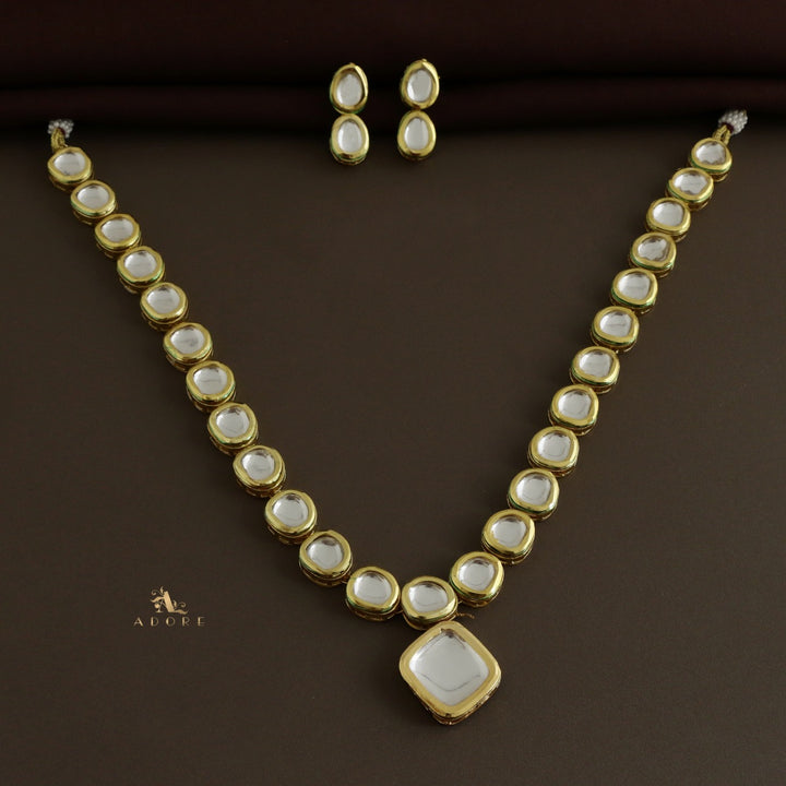 Mithra Kundan Neckpiece With Earring