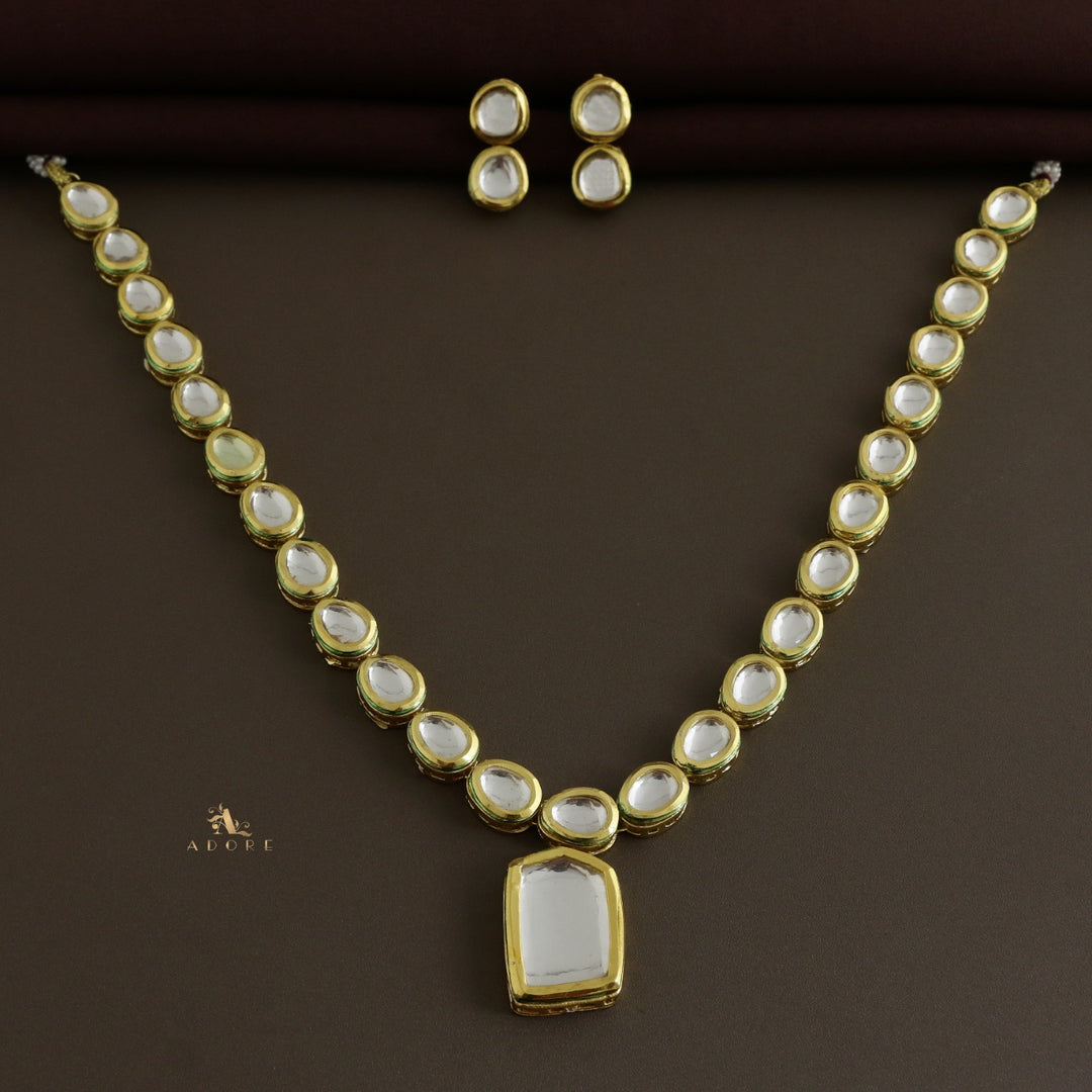 Mithra Kundan Neckpiece With Earring